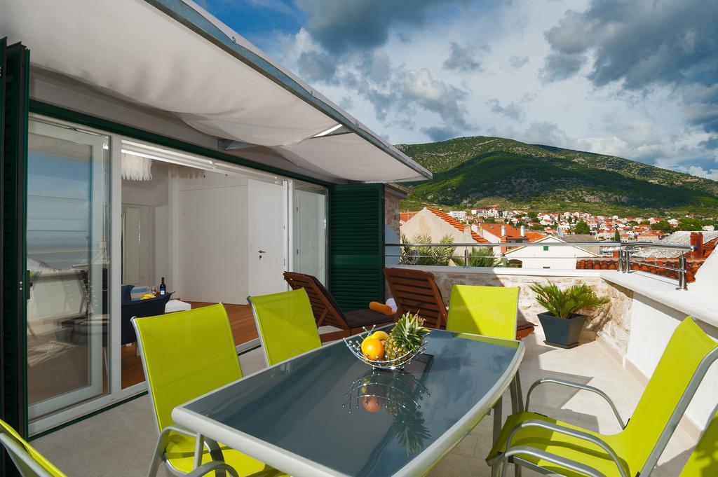 Villa Majestic With Heated Pool And Rooftop Terrace Bol Rum bild